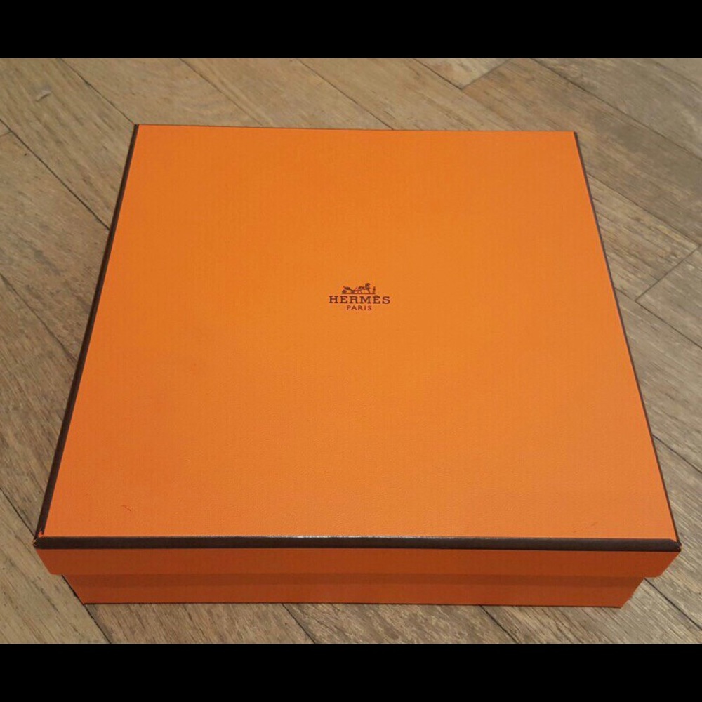 Authentic Hermès box and bag